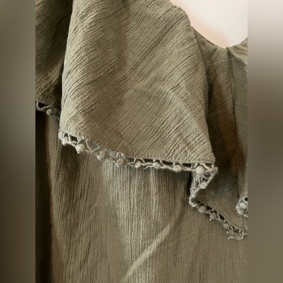 LOFT Olive Ruffle Blouse Cotton Womens Size XS - Picture 2 of 11